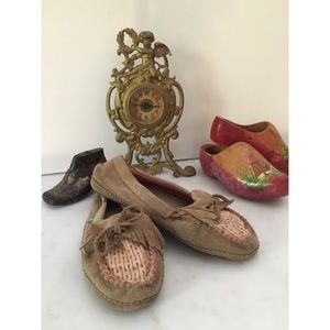 🌴Sanuk Suede Moccasin Flats🌴